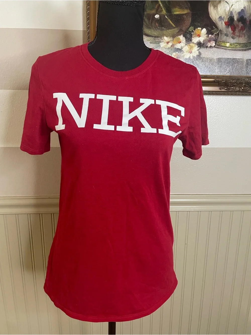 Nike Women’s Red Short-Sleeve Logo Tee